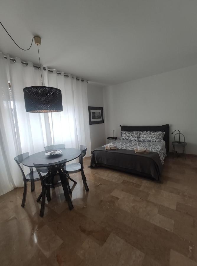 Appartement Andaleppo à Mestre Extérieur photo